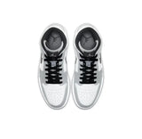 Nike Air Jordan 1 Mens trainers Medium Cut Basketball Shoes White