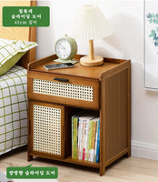 Solid Wood Nightstand – Modern Bedside Drawer Cabinet