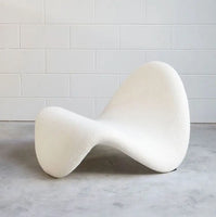 Velvet Minimalist Lounge Chair – Italian-Inspired Nordic Comfort